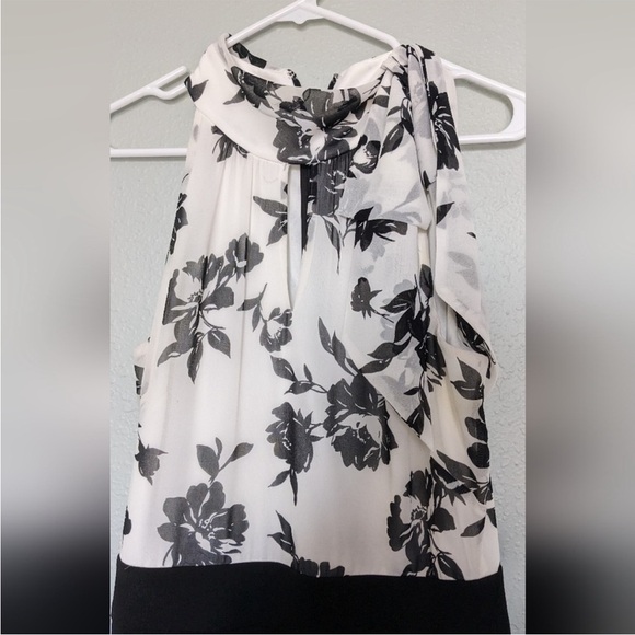 WHBM BODICE HALTER FLORAL JUMPSUIT SIZE 10 - Picture 4 of 8